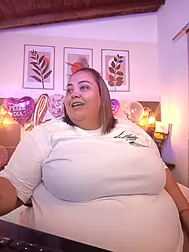 Snapshot of Alisson_am chatting on February 15, 11:28 am Alisson am online show from February 15, 11:28 am