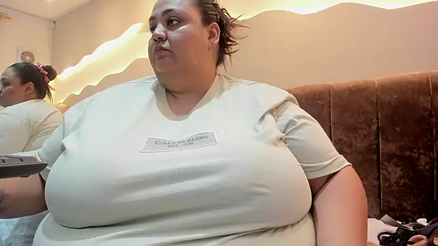 Alisson am online show from June 16, 8:11 pm