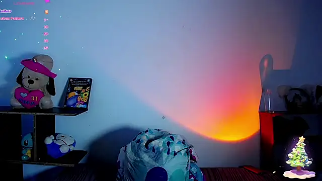 Snapshot of _atalaya_ chatting on December 15, 10:39 am atalaya online show from December 15, 10:39 am