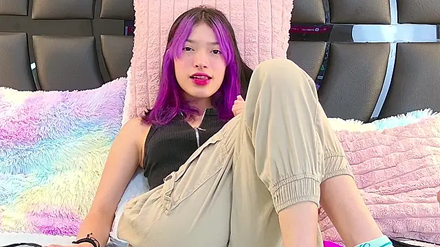 AlliciaKim online show from January 11, 7:05 pm