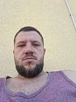 klydick online show from July 12, 9:00 am