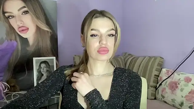 Snapshot of Your_Jessy chatting on January 22, 9:21 pm Your Jessy online show from January 22, 9:21 pm