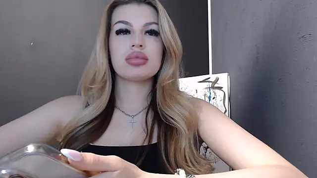 Your Jessy online show from July 27, 1:40 pm
