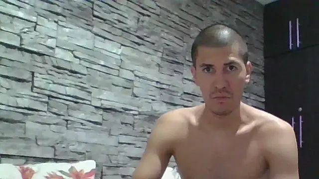 Sexylatin64 online show from July 5, 12:50 am