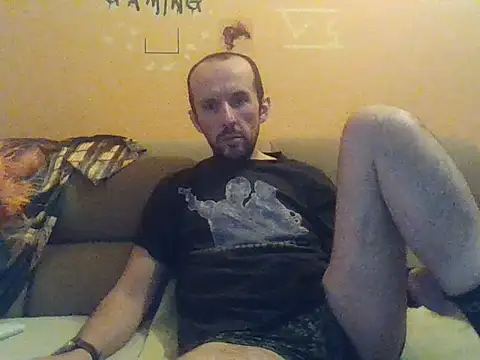 Snapshot of Translover66789 chatting on May 2, 11:48 am Translover66789 online show from May 2, 11:48 am