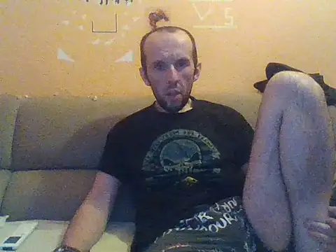 Snapshot of Translover66789 chatting on May 6, 5:07 pm Translover66789 online show from May 6, 5:07 pm