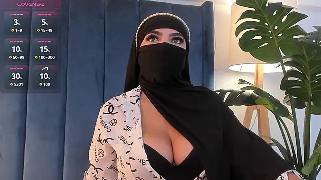  malih  online show from October 11, 1:20 pm