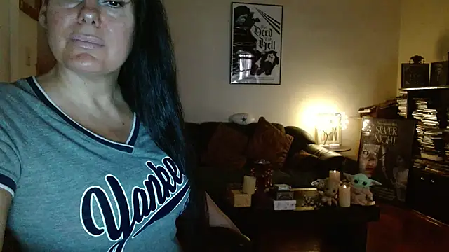 mandaloriangirls online show from September 26, 6:45 pm