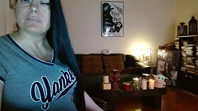 mandaloriangirls online show from February 14, 6:37 pm