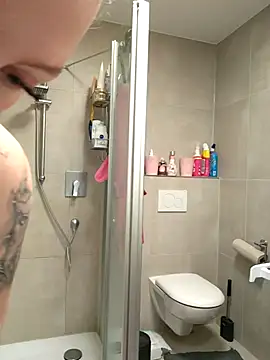 Milas Dreams online show from November 7, 8:36 am