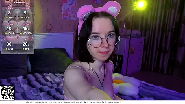 Nora Failure online show from March 10, 7:30 pm