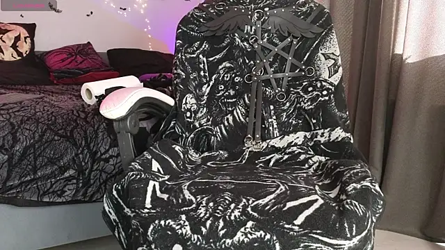 Devil s bride online show from June 19, 4:22 pm