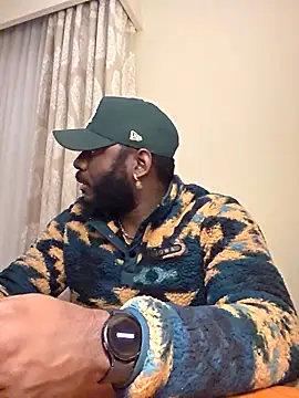 Stayinalive1992 online show from December 4, 3:27 am