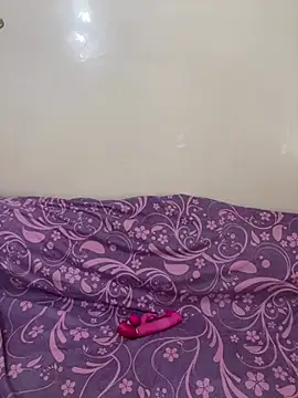 Snapshot of Layla-daloua chatting on March 25, 4:46 pm Layla-daloua online show from March 25, 4:46 pm