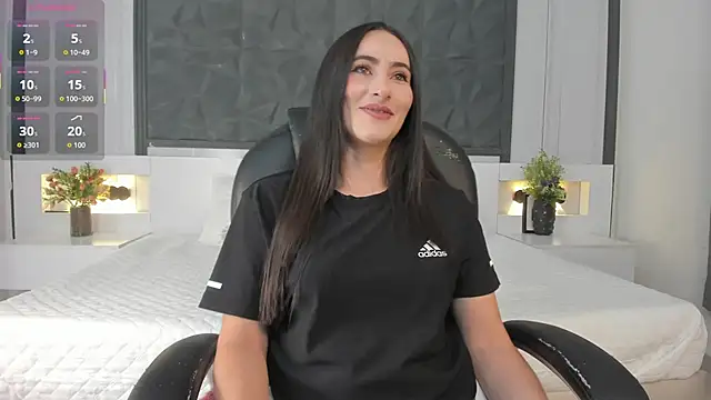 SaraGomez1 online show from April 30, 12:22 pm