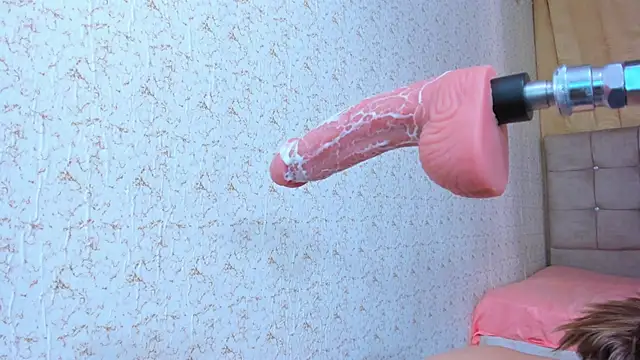 Snapshot of Annaraquel_ chatting on December 11, 7:57 pm Annaraquel  online show from December 11, 7:57 pm