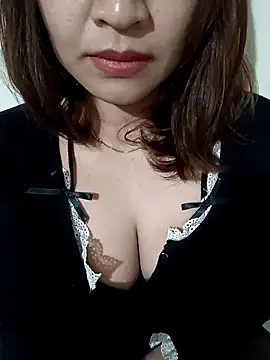 Snapshot of AssAsiancute chatting on February 4, 4:50 pm AssAsiancute online show from February 4, 4:50 pm