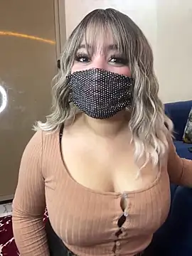 Snapshot of belquiis chatting on January 12, 1:05 pm belquiis online show from January 12, 1:05 pm