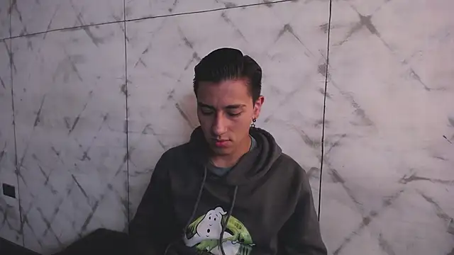 Andy Joy  online show from October 12, 11:20 am