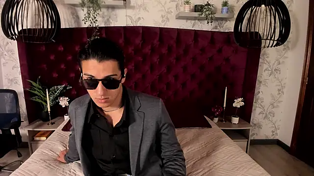 Snapshot of Andy_Joy_ chatting on May 31, 11:39 am Andy Joy online show from May 31, 11:39 am