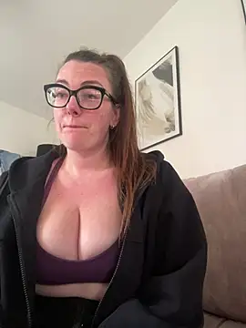 Snapshot of Miss_Stassi chatting on March 16, 4:45 pm Miss Stassi online show from March 16, 4:45 pm