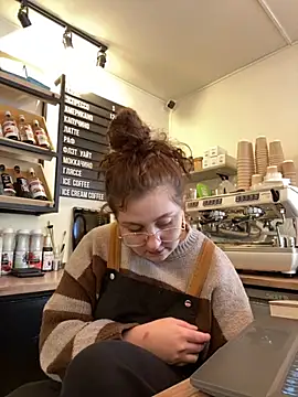 cinnabon  online show from November 15, 9:50 am