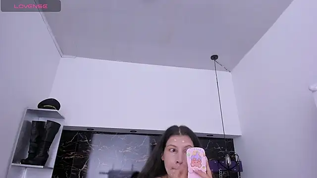 Snapshot of Kathia_Armstrong chatting on January 8, 12:47 pm Kathia Armstrong online show from January 8, 12:47 pm