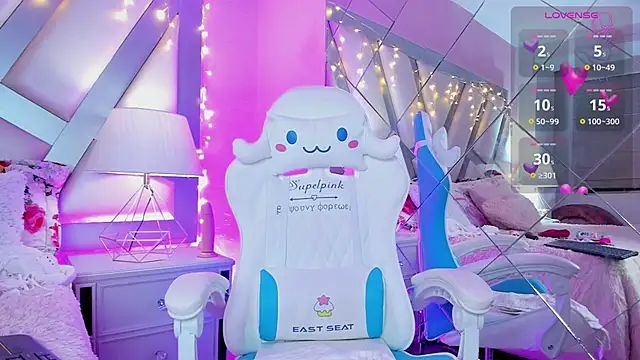 Snapshot of Amber_villalobos_ chatting on January 10, 10:06 am Amber villalobos online show from January 10, 10:06 am