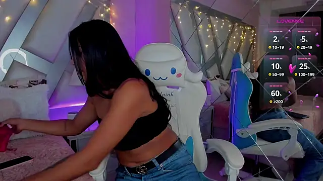 Snapshot of Amber_villalobos_ chatting on February 20, 8:58 pm Amber villalobos online show from February 20, 8:58 pm