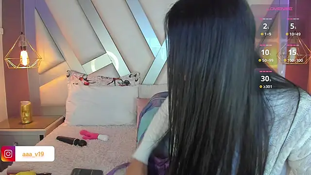 Snapshot of Amber_villalobos_ chatting on October 29, 3:53 am Amber villalobos online show from October 29, 3:53 am