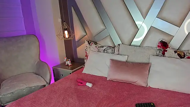 Snapshot of Amber_villalobos_ chatting on November 19, 4:23 am Amber villalobos online show from November 19, 4:23 am