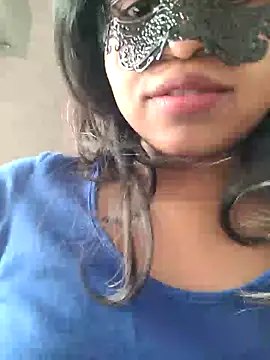 Snapshot of Bella_Luna18 chatting on January 21, 8:52 am Bella Luna18 online show from January 21, 8:52 am