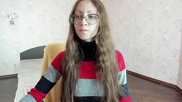 Pantyhose Mila online show from March 18, 7:20 pm