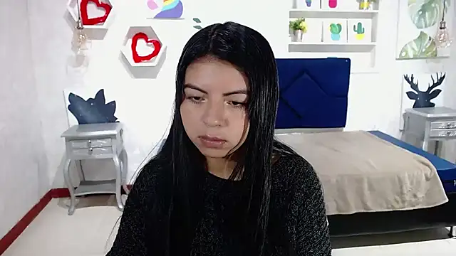 Snapshot of CarolineBrunx chatting on October 3, 3:58 am CarolineBrunx online show from October 3, 3:58 am