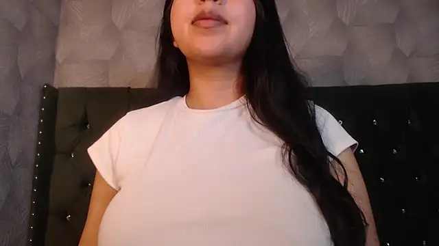 CarolineBrunx online show from January 31, 7:11 pm