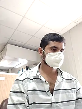 Ishan003 online show from February 26, 5:20 am