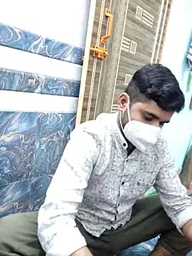 Ishan003 online show from November 4, 2:16 pm