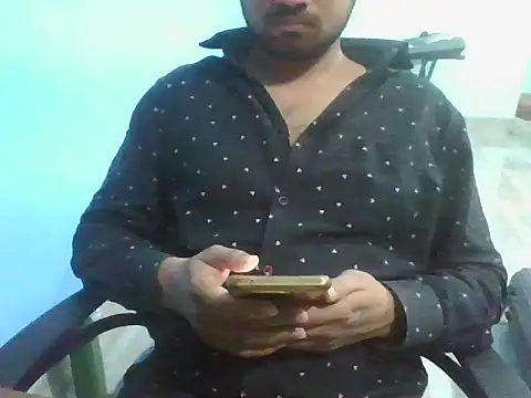 Ishan003 online show from November 18, 2:43 pm