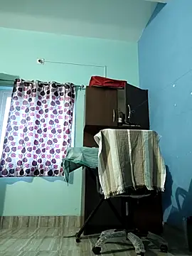 Ishan003 online show from January 17, 1:43 am