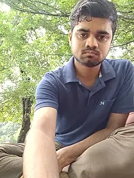 Ishan003 online show from July 2, 3:17 am