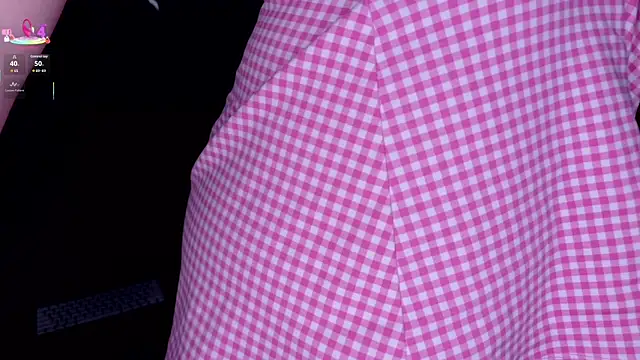 Scarlettredff online show from April 25, 3:31 am