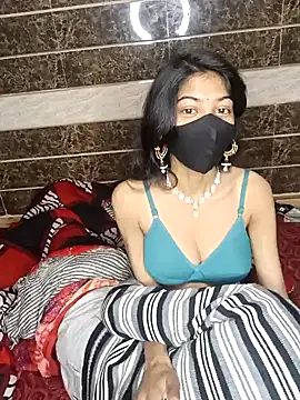 Snapshot of Shalu79 chatting on December 31, 8:37 am Shalu79 online show from December 31, 8:37 am