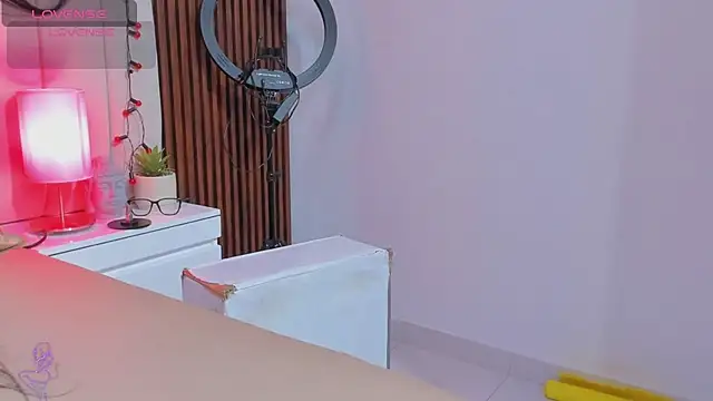 Meli castillo online show from February 26, 2:25 pm