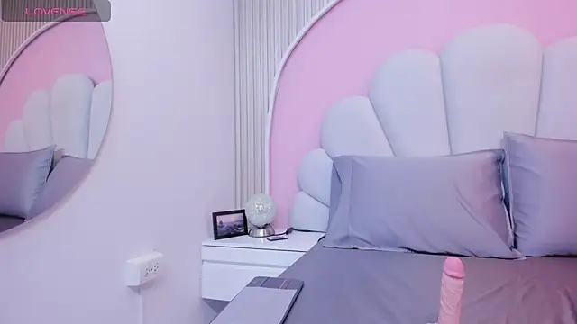 Meli castillo online show from February 27, 5:04 pm