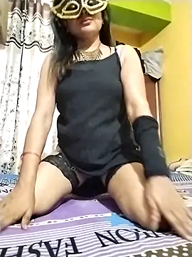 Babydoll 18 online show from February 28, 9:21 am