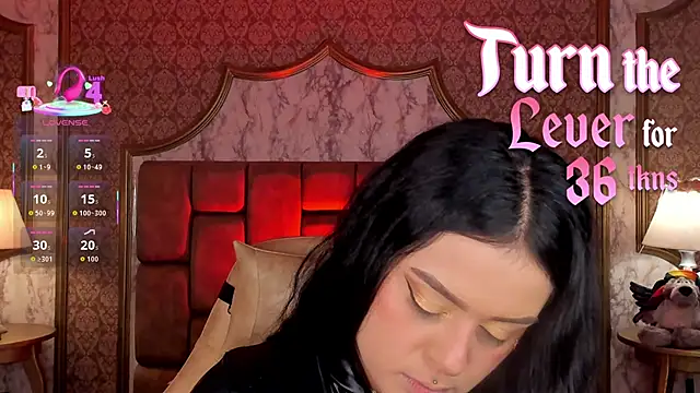 SoffiQueen online show from January 9, 2:53 pm