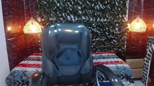 Snapshot of JackSwan18 chatting on January 9, 12:30 pm JackSwan18 online show from January 9, 12:30 pm