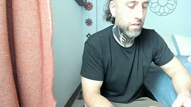 Antoniohot2024 online show from January 10, 2:45 pm