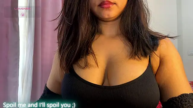 Snapshot of ohh_mona chatting on January 27, 7:56 am ohh mona online show from January 27, 7:56 am