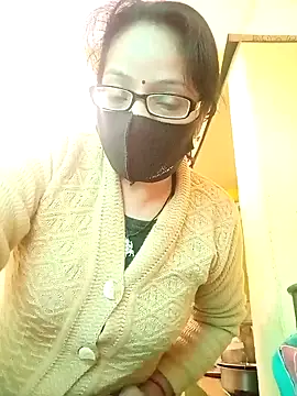 heenage online show from December 12, 2:26 am